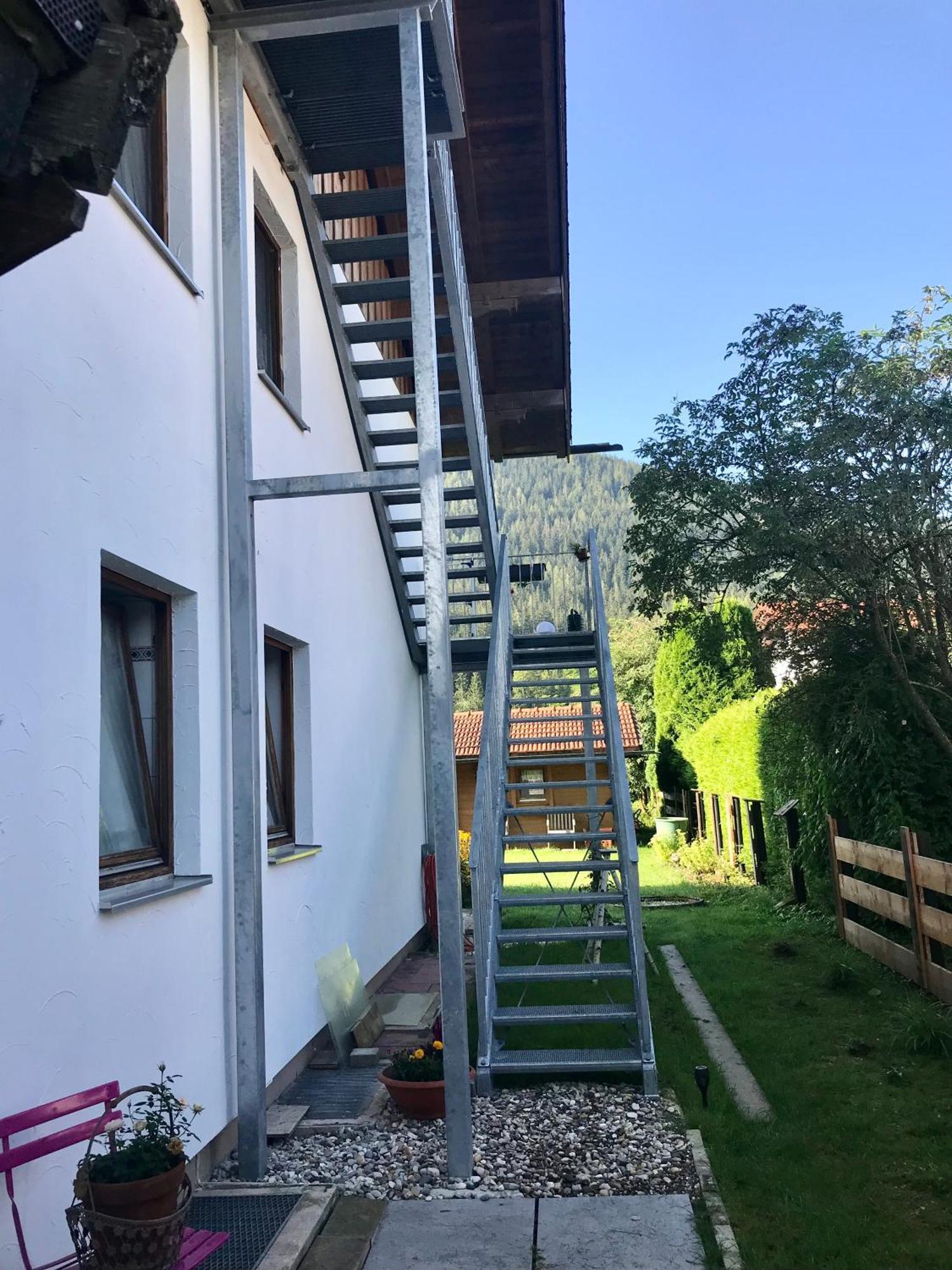 Ferienwohnung Seinerzeit - Kuschelige Dachwohnung Schönau am Königssee Eksteriør billede